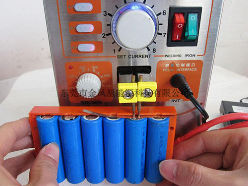 锂电池电焊展示